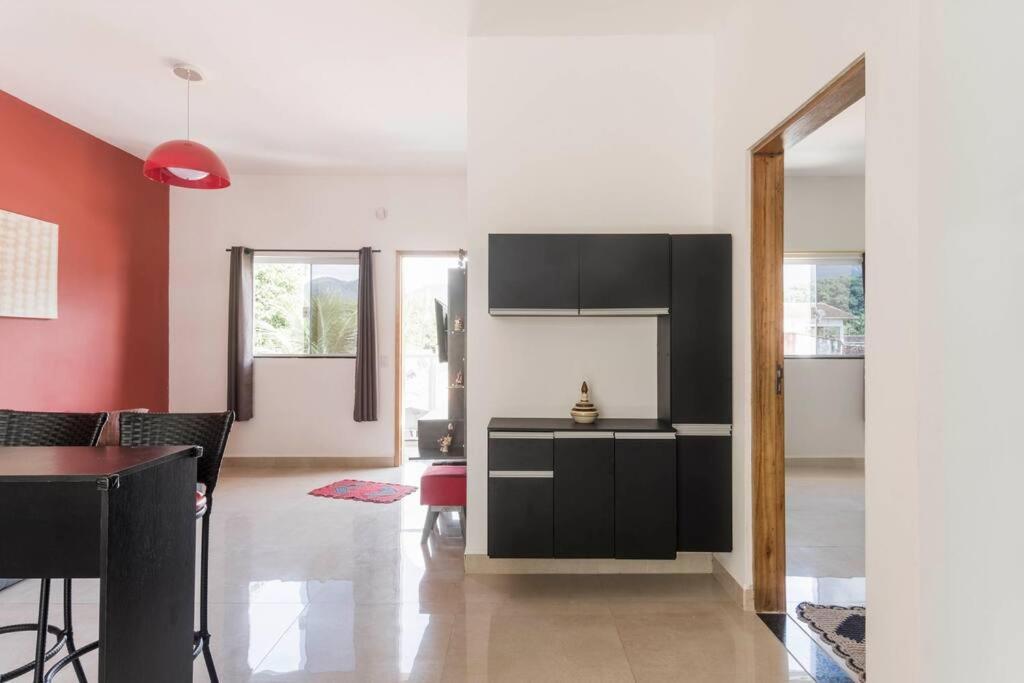 Em Maranduba Apartment